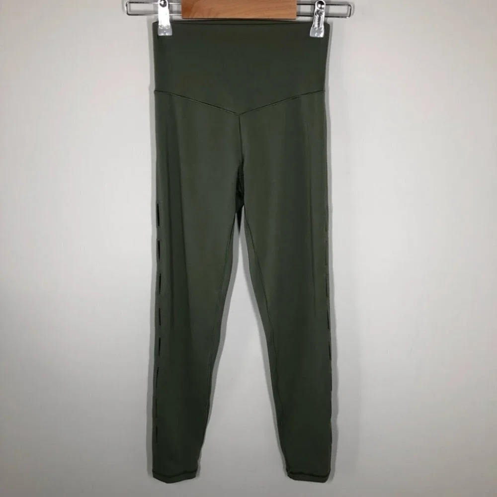 OFFLINE by Aerie Olive Green Workout Set  Size Small - Picture 2 of 8
